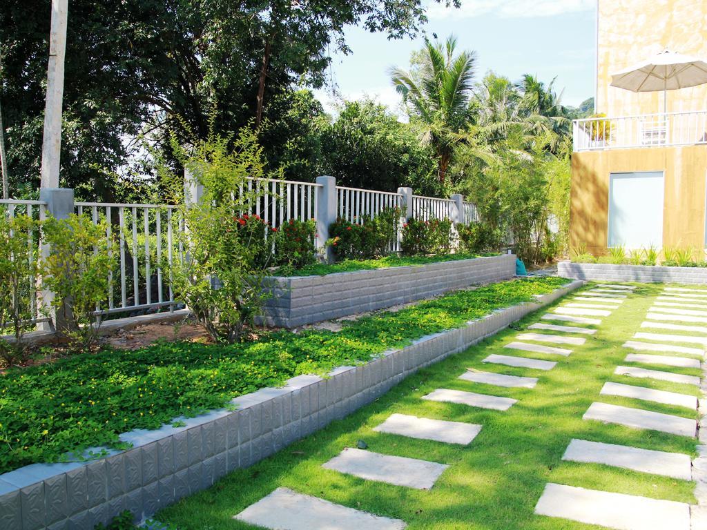 Emis Hotel Phú Quốc Exterior foto