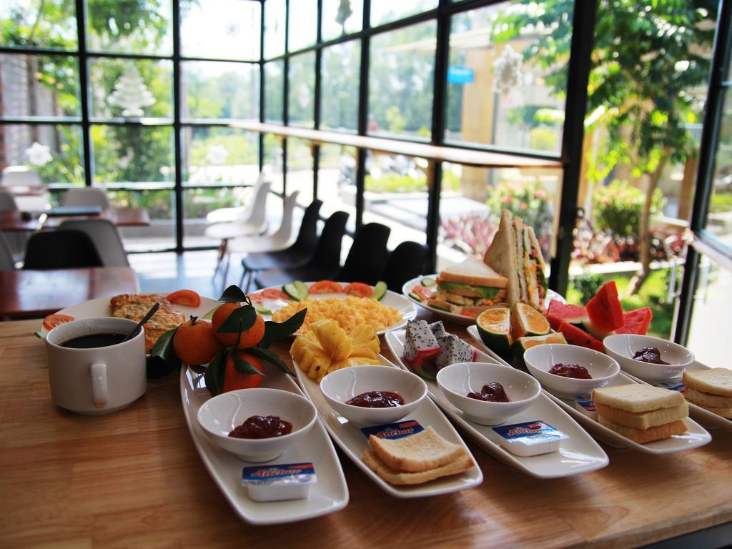 Emis Hotel Phú Quốc Exterior foto
