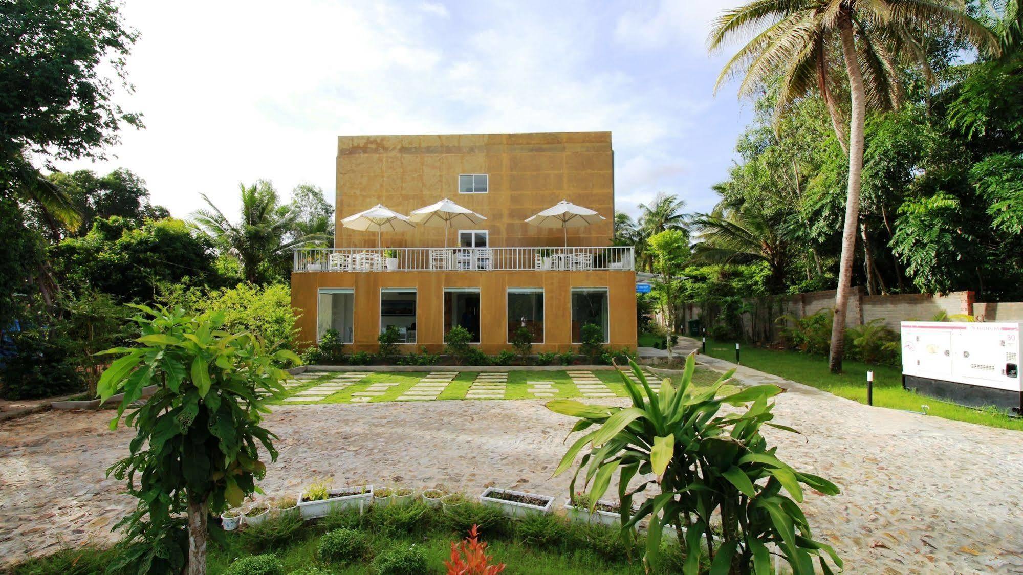 Emis Hotel Phú Quốc Exterior foto